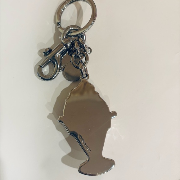 ❌SOLD❌ NWOT RARE Coach Ice Cream Sundae Bag Charm/Key Chain - Picture 2 of 3